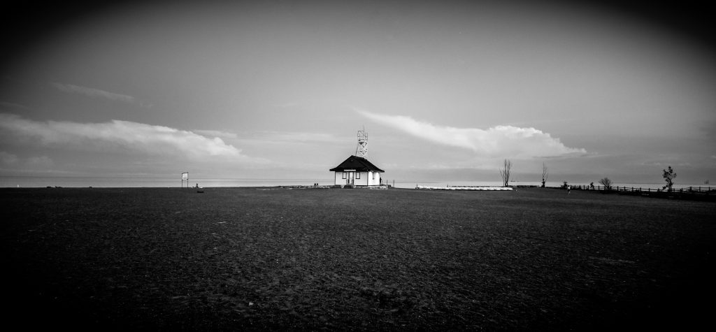 The Beach, Toronto Canada || f5.6 || 1/8 s || ISO800 || 10.0 mm || NIKON D7200